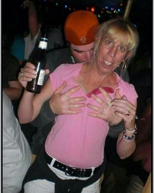 страшная женщина влубе