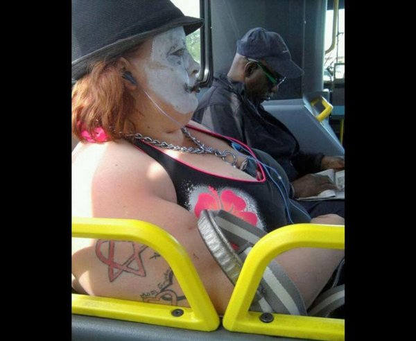 странные люди