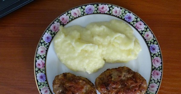 С котлетами