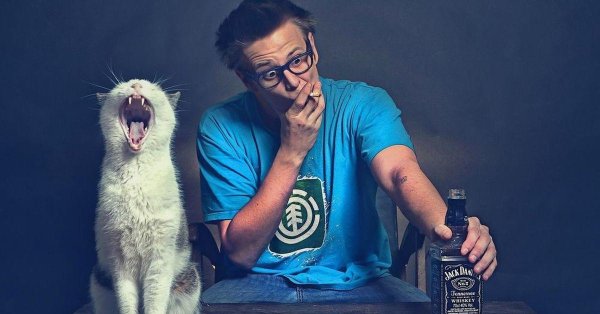 мужчина с котом