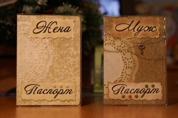 женская обложка на паспорт