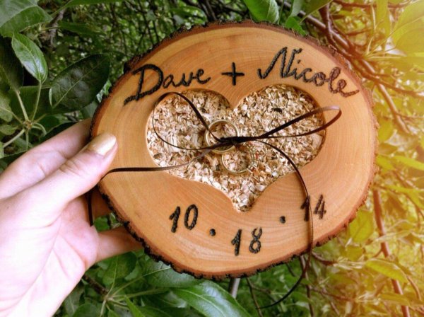 деревянные украшения для свадьбы