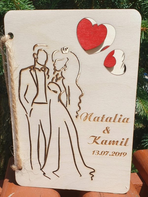 открытка на свадьбу из дерева