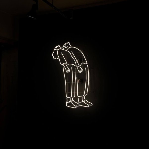 неоновая вывеска