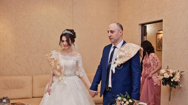 лаваш на армянской свадьбе