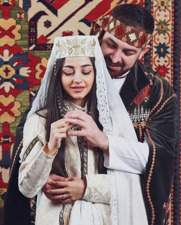 армянский национальный свадебный костюм