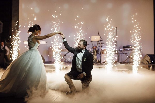 свадебный танец молодоженов