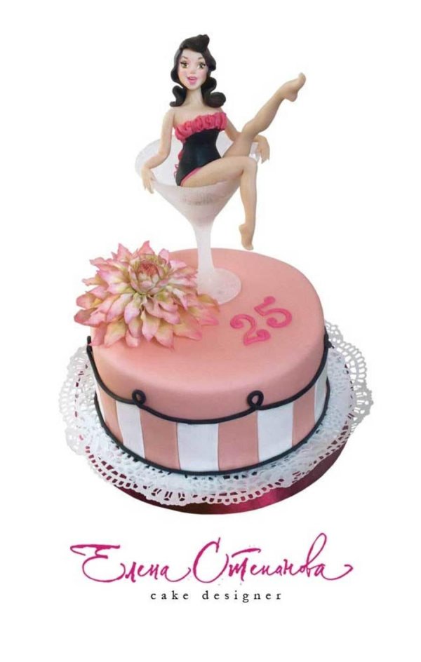 торт девушка в бокале