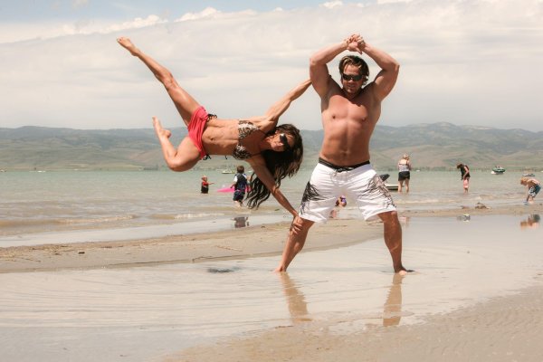 танцы на море