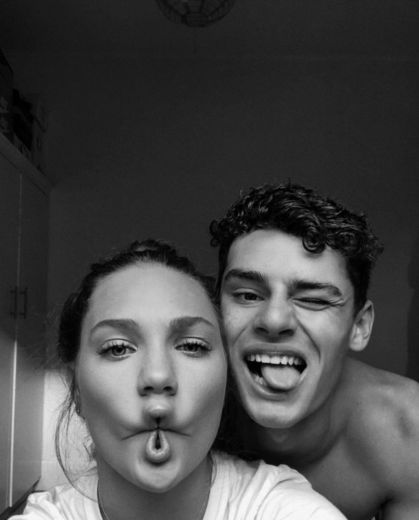 сумасшедшие парочки