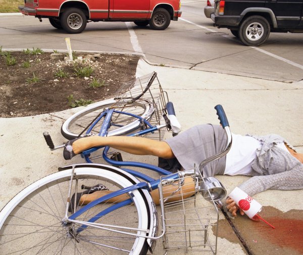 упал с велосипеда