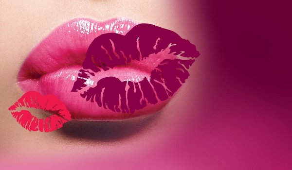 губы поцелуи