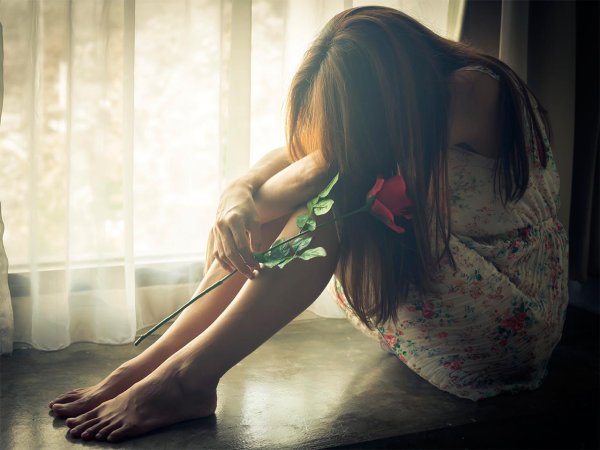 девушки цветы