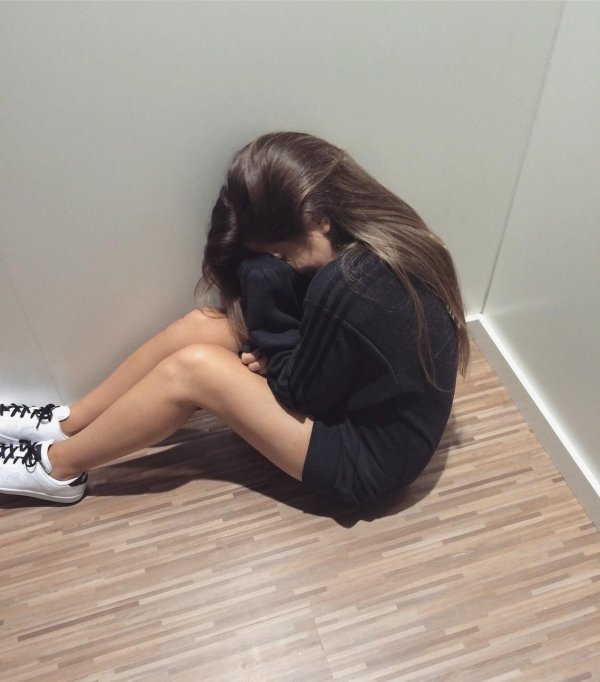 слёзы эстетика без лица