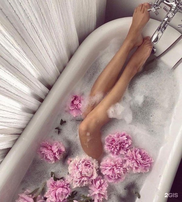 ванна с цветами