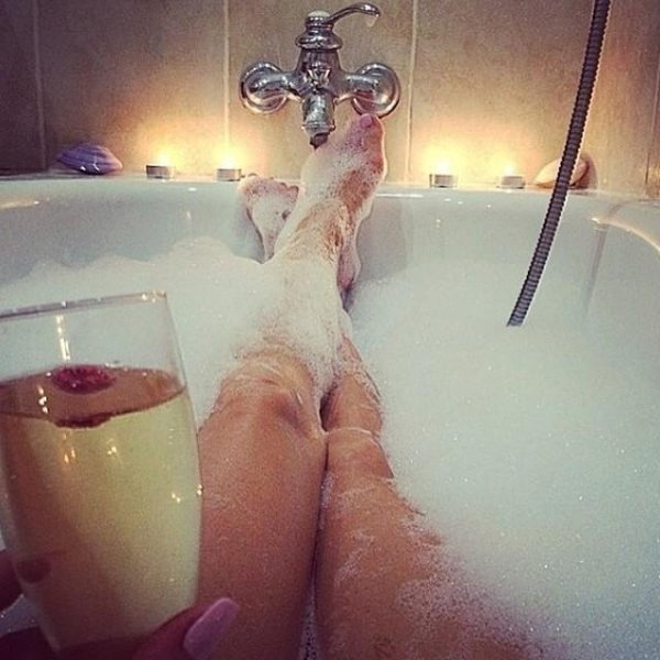 девушка ванной