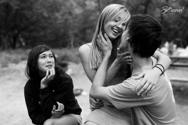 любовный треугольник