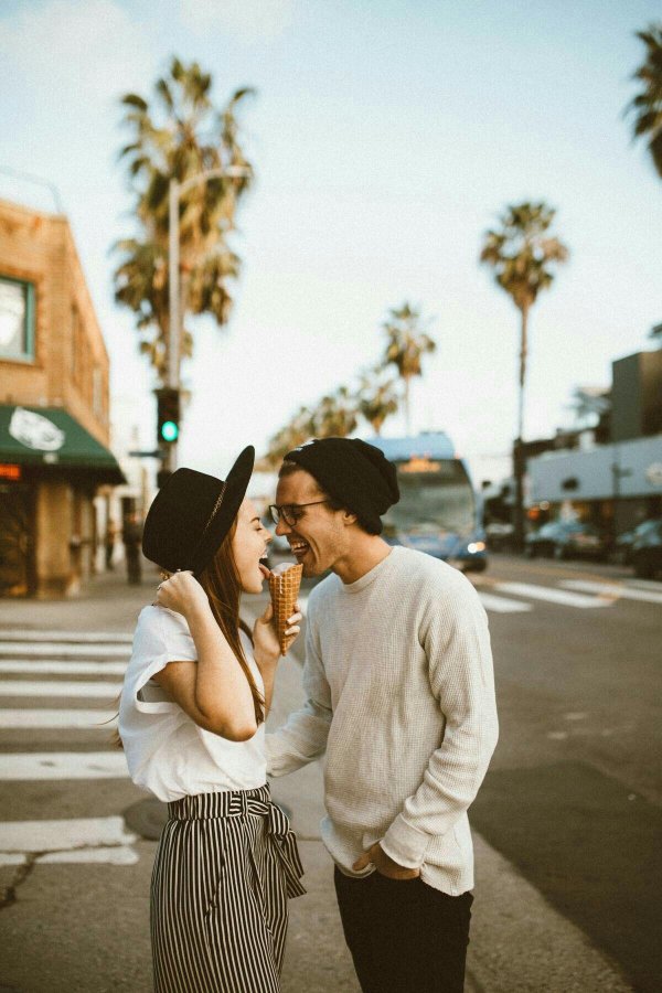 счастливые влюбленные