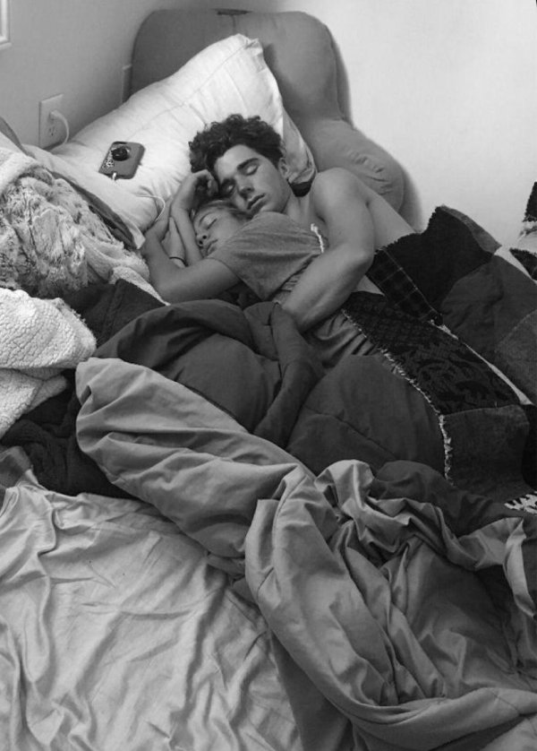 спящая пара