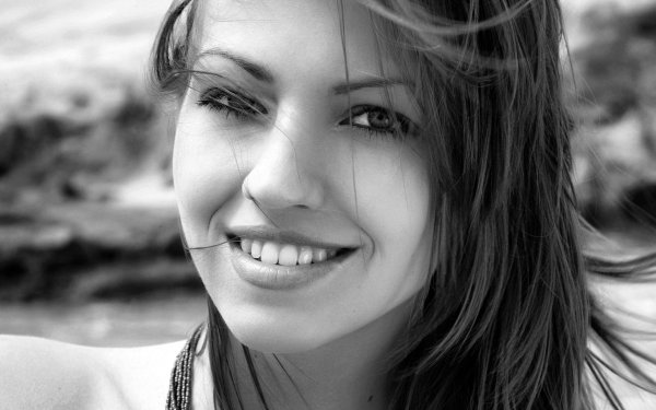 девушка и женщина