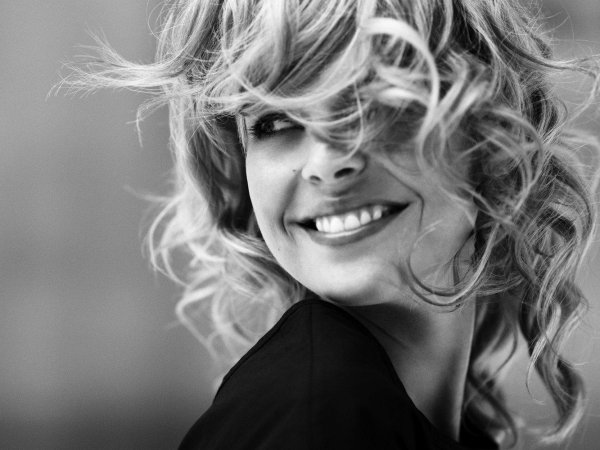 статус счастливой женщины