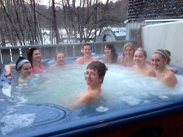 джакузи мем