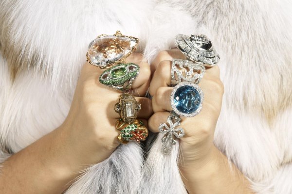 ювелирное украшение