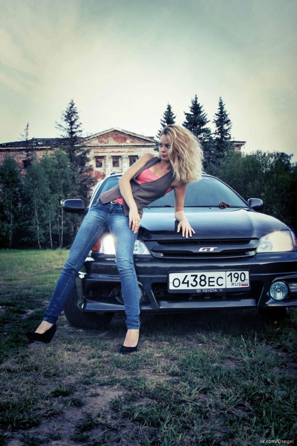 девушки машины