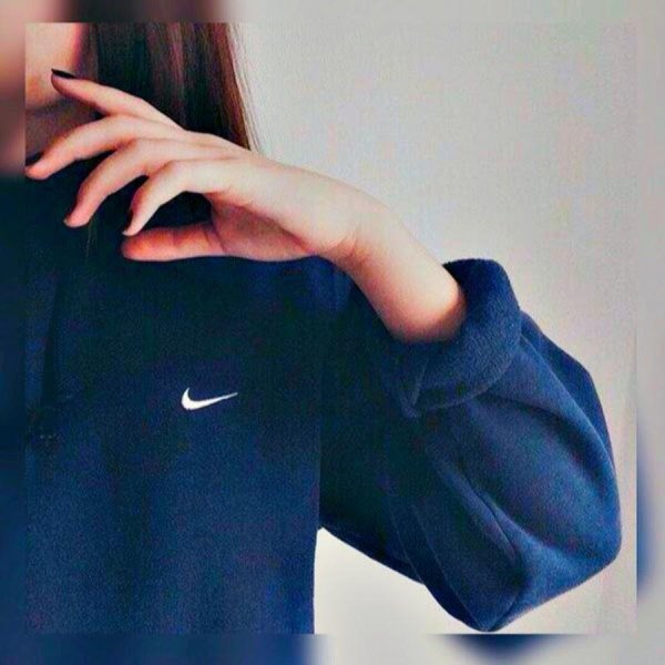 nike sweatshirt