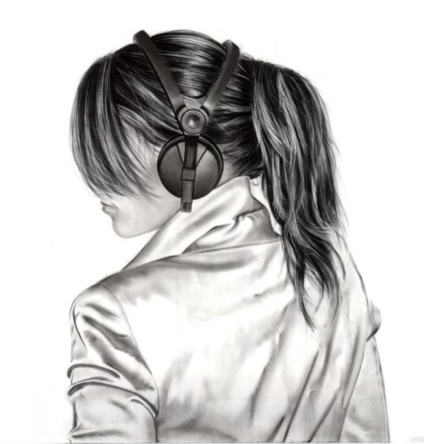 девушка с наушниками