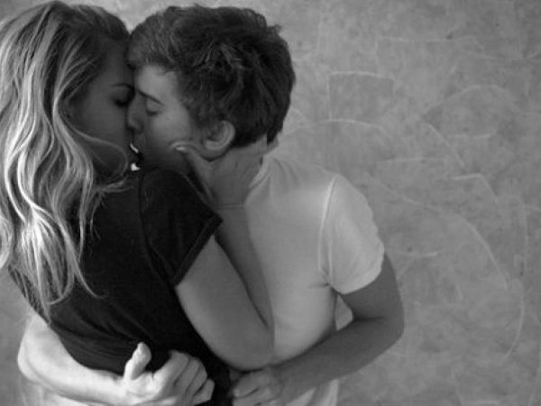 красивые поцелуи