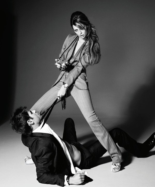 доминирующая девушка