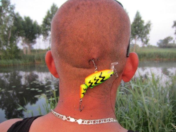 воблер salmo