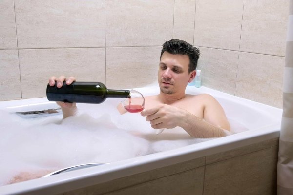 ванна с шампанским