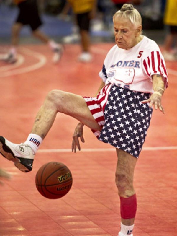 баскетбольные мячи