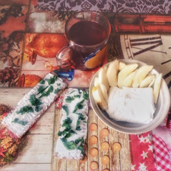 яблочные пироги