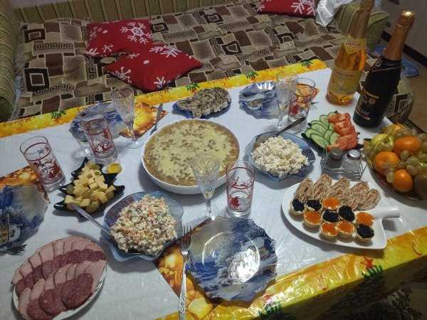 стол на новый год