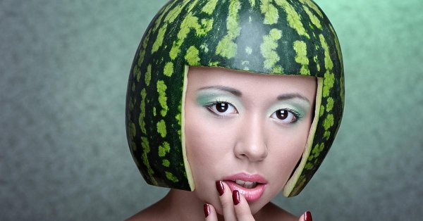 Женщина хулиганка