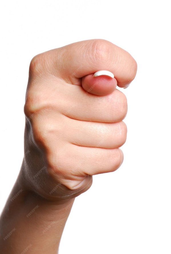 женский кукиш