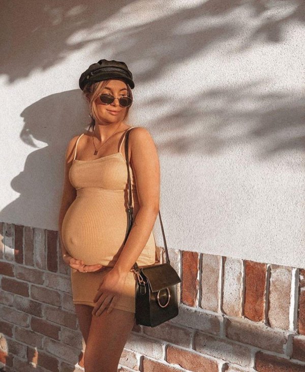 мода для беременных