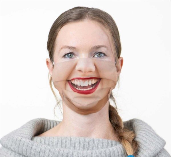 улыбающееся лицо