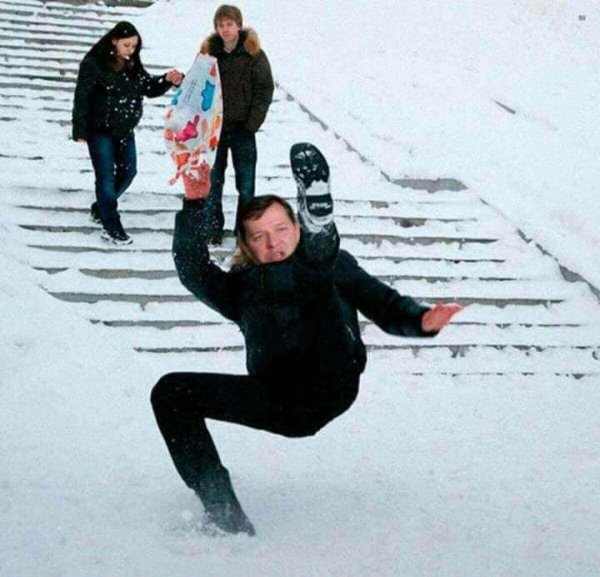 падение на льду