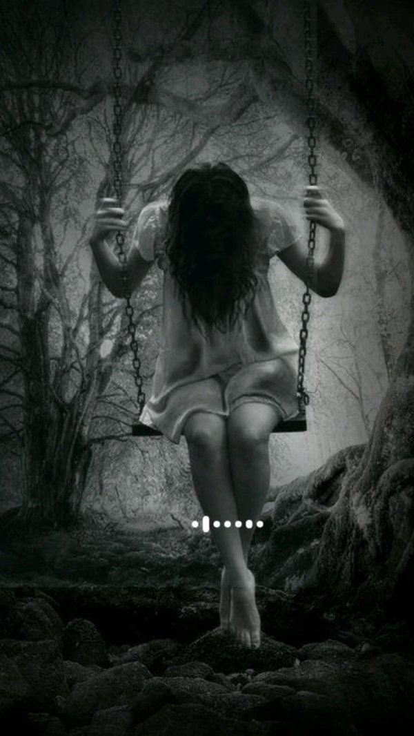 мрачная девушка