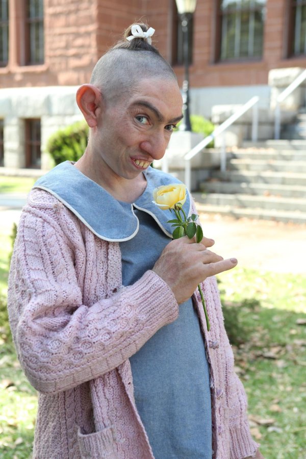 наоми гроссман аиу пеппер