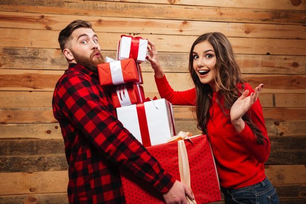 муж в подарок