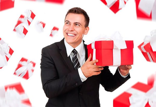 человек с подарком