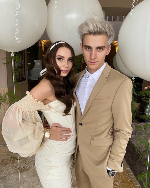 влад а4 и юля годунова