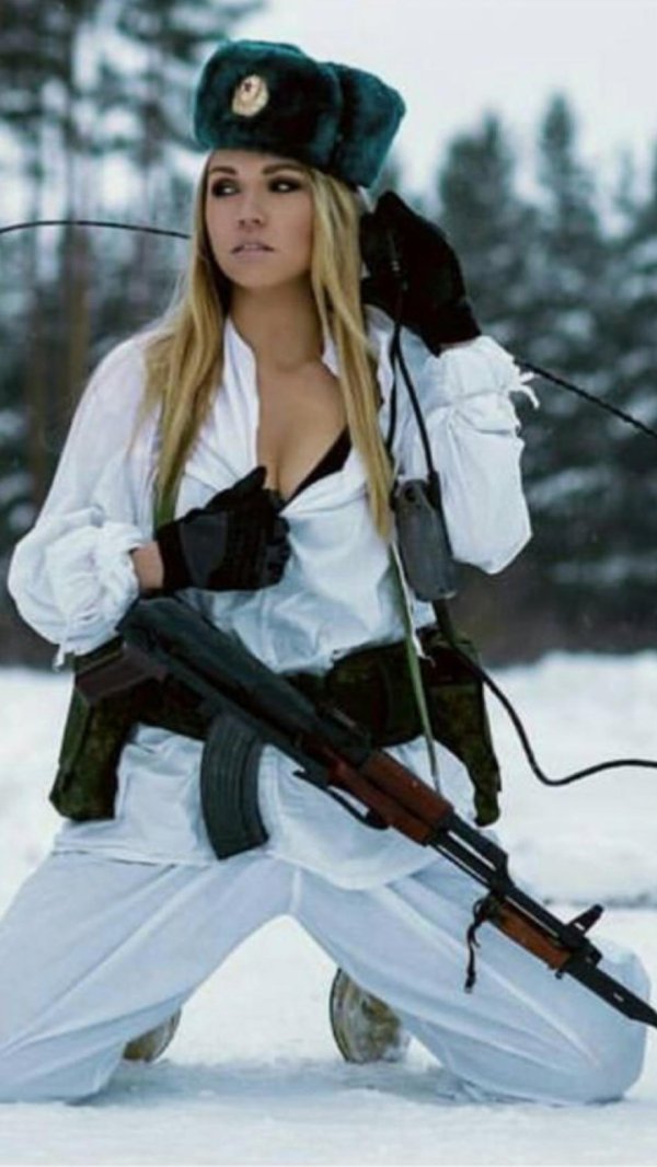 Женщина с ружьем