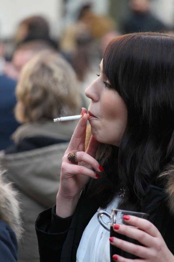 анастасия панкова smoking cigarettes