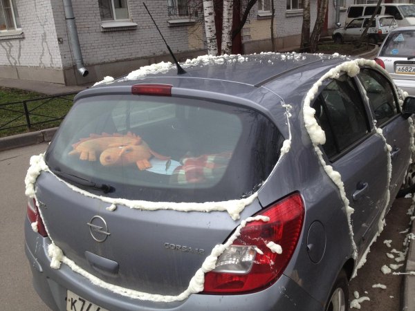 запенили машину